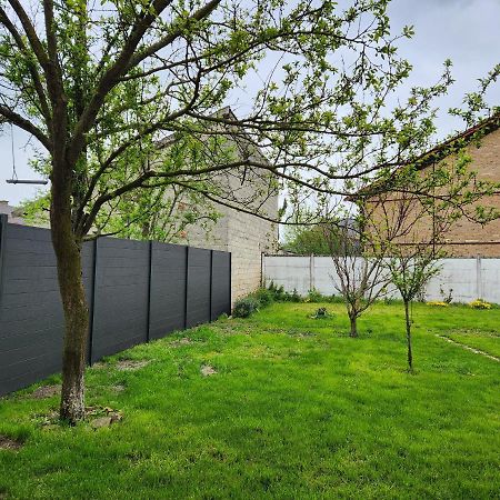 Studio, Pas De Collocation Possible Warmeriville 외부 사진