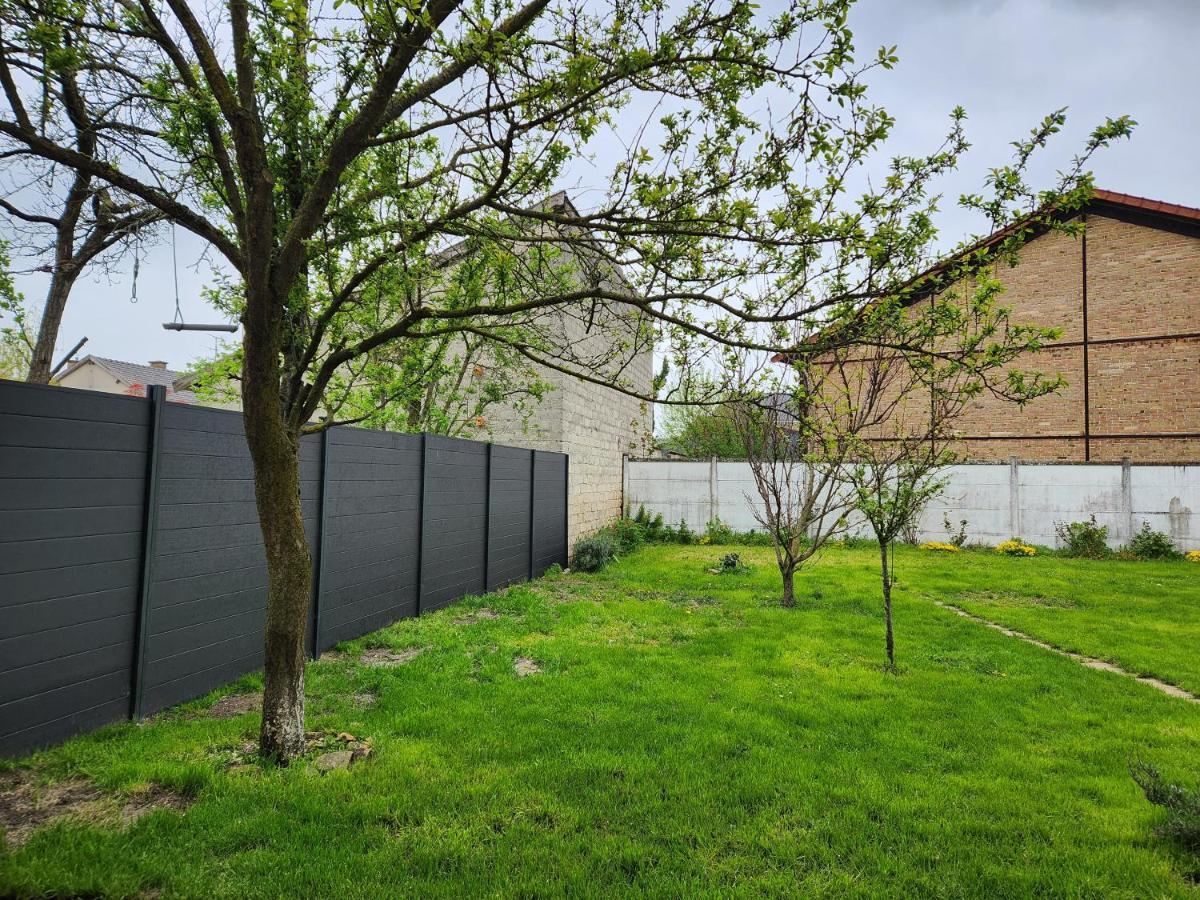 Studio, Pas De Collocation Possible Warmeriville 외부 사진